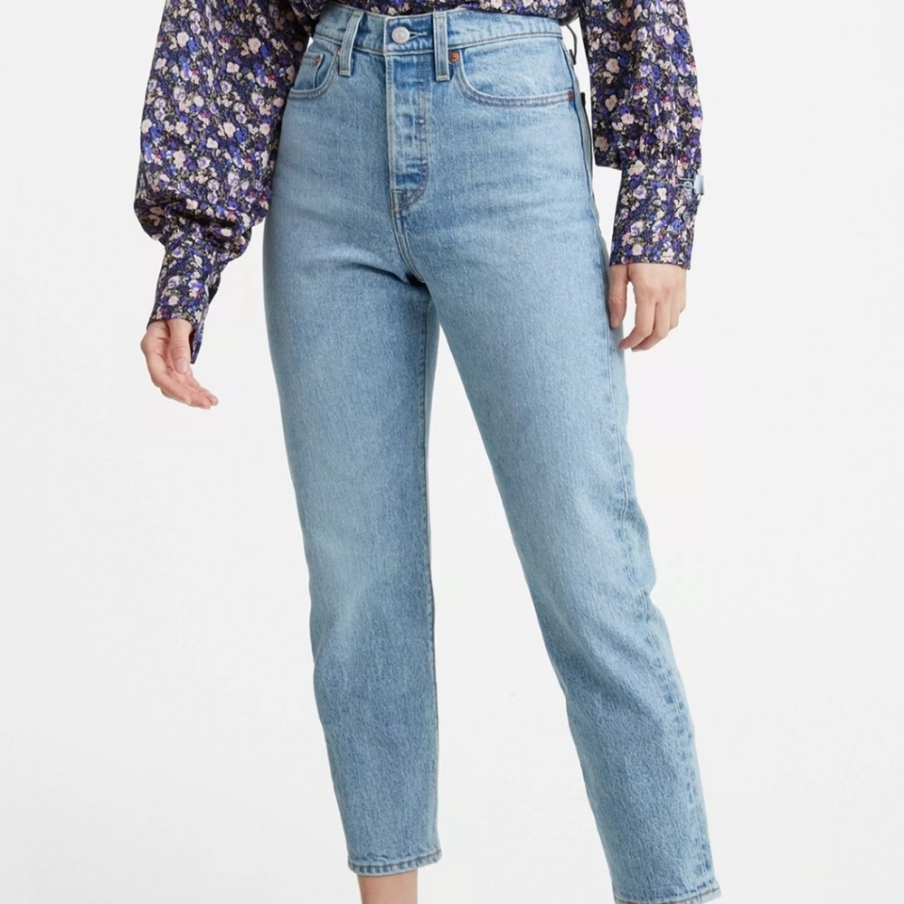nwt levi's wedgie straight leg jeans